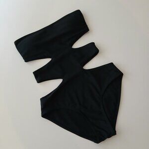 Missguided Black Sexy Cut Out one piece Swimsuit size 2